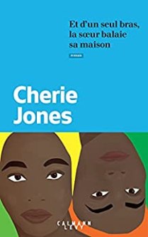 et d un seul bras la soeur balaie sa maison